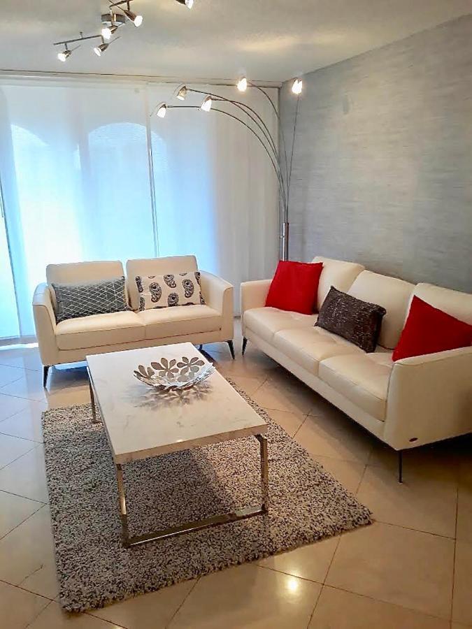 Resort Style In Aventura Florida Kültér fotó