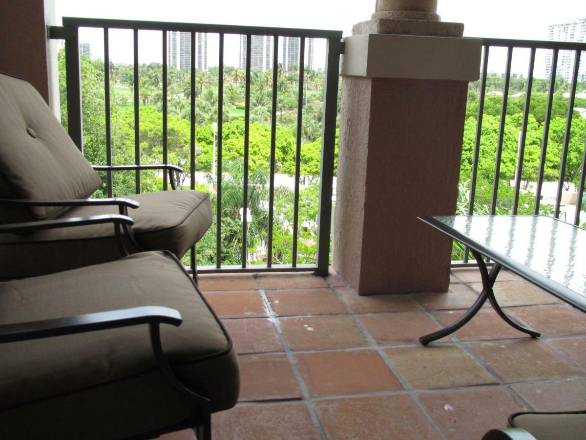 Resort Style In Aventura Florida Kültér fotó